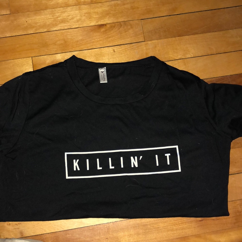 Jin fang tong “Killing it” shirt